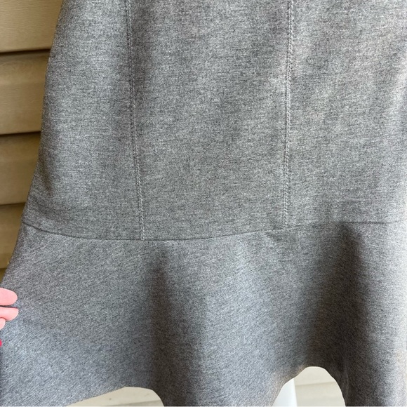 •Banana Republic• Gray Ponte Drop-Waist Dress - Size 14 - Picture 5 of 9